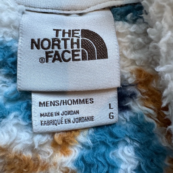 The North Face Campshire Multicolor Aztec Patterned Jacket - Picture 3 of 3